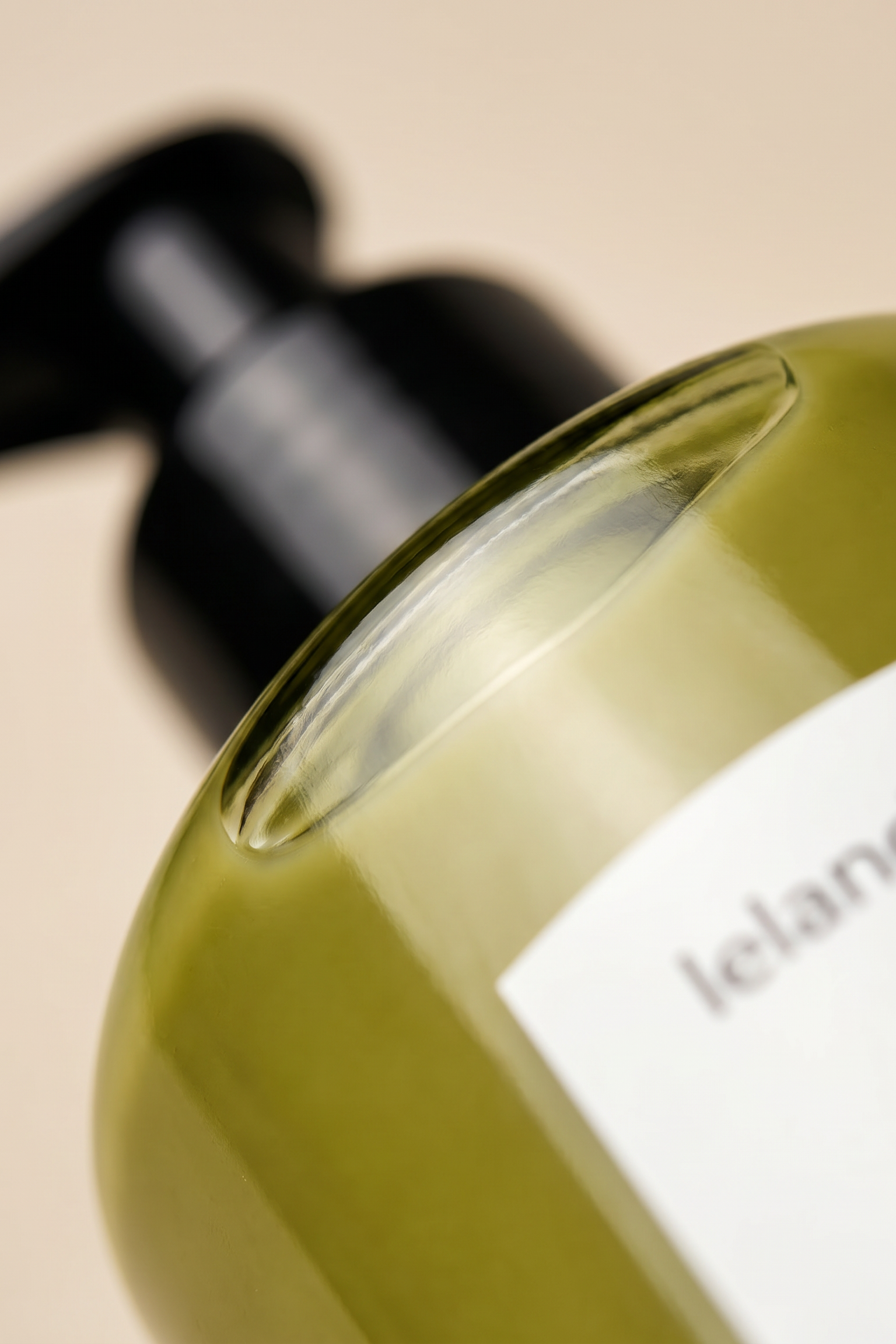 James - Hand & Body Lotion
